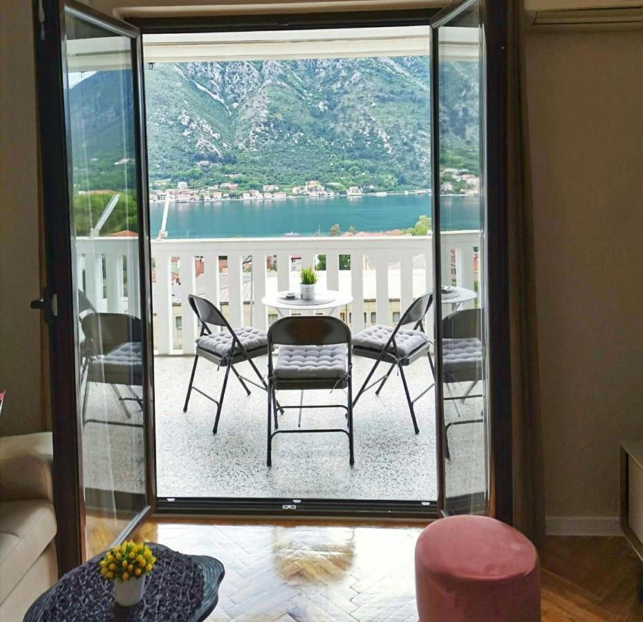 Ana'S Place Kotor Exteriör bild
